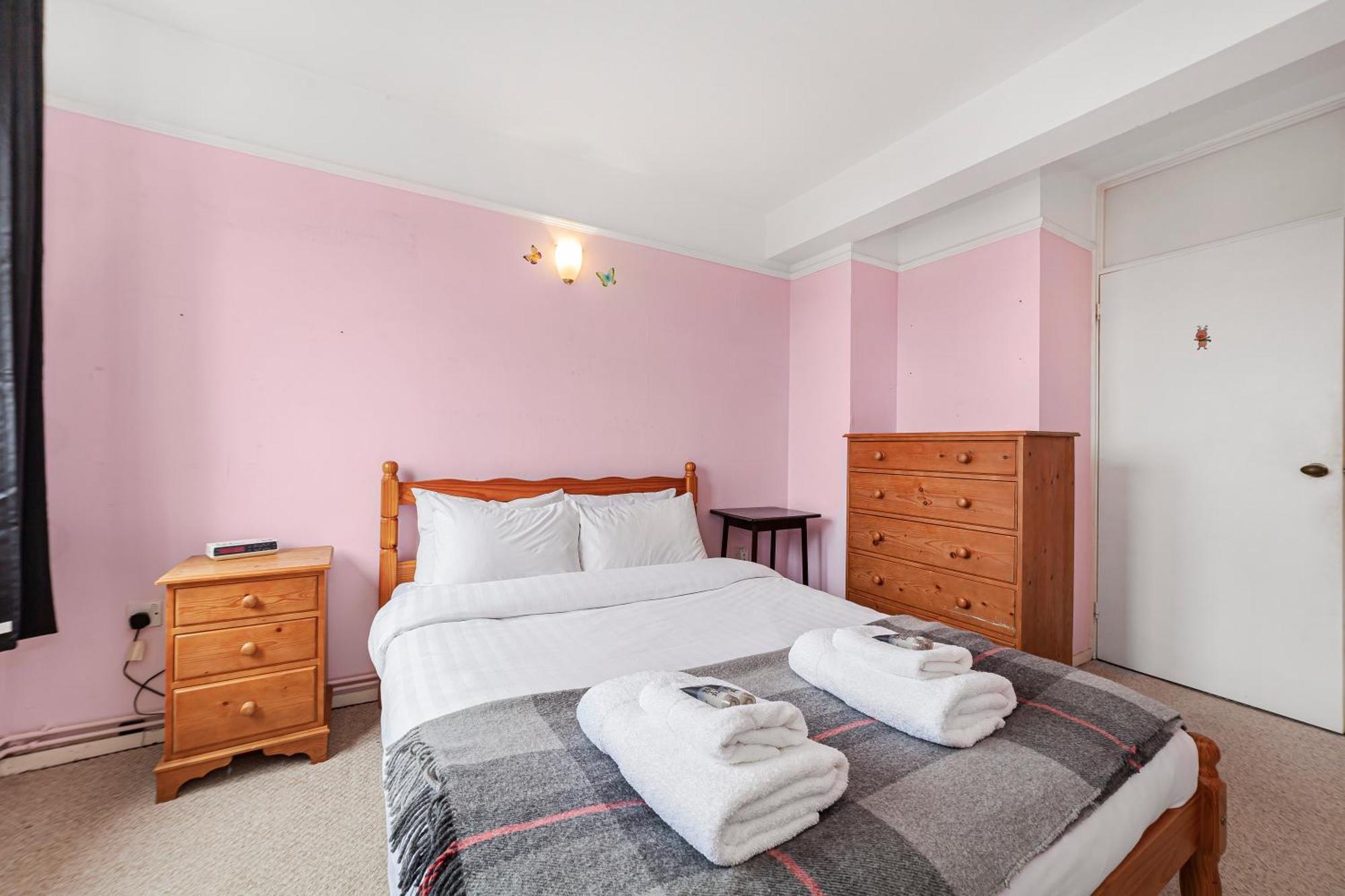 Elegant 1Br Flat With Balcony & City View, Walworth London Kültér fotó
