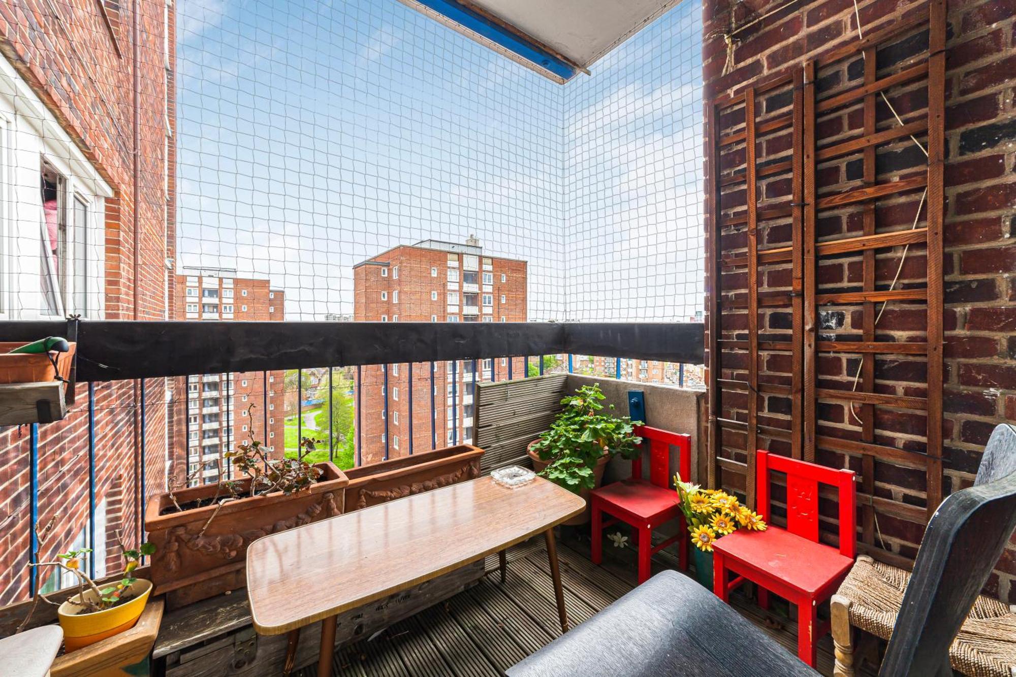 Elegant 1Br Flat With Balcony & City View, Walworth London Kültér fotó